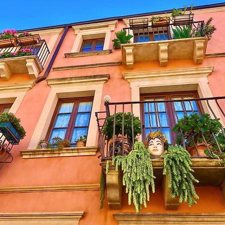 Caterina'S Charme Apartment Таорміна Екстер'єр фото